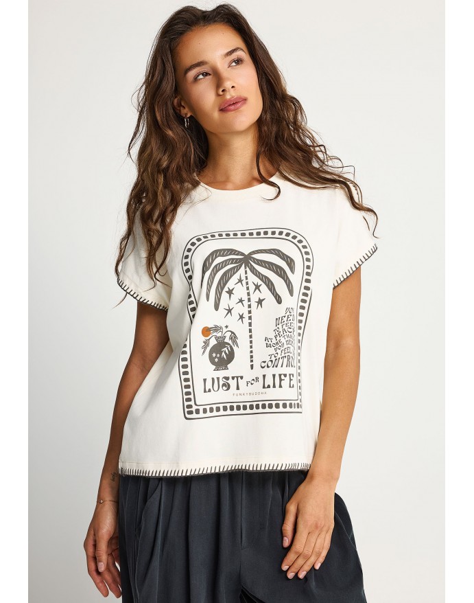 Funky Buddha Γυναικείο Relaxed T-Shirt με τύπωμα Chalk FBL013-132-04 Funky Buddha Γυναικείο Relaxed T-Shirt με τύπωμα Chalk FBL013-132-04